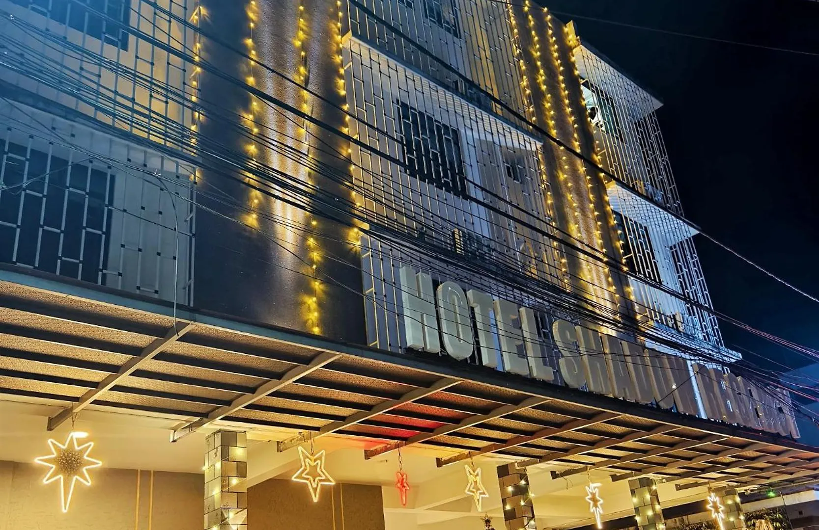 Hotel Shadow Regency Kochi