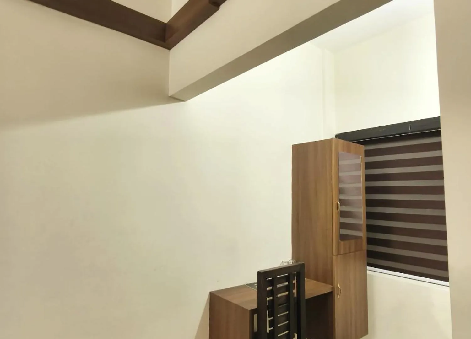 ***  Hotel Shadow Regency Kochi Ινδία